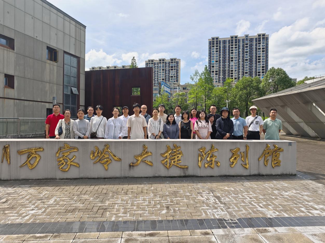 81a51a845ab89ed6226d470045b4402